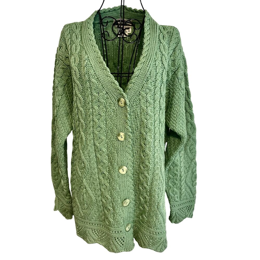 Aran Crafts Ireland 100% Merino Wool Scalloped Cardigan Sweater Fisherman Knit